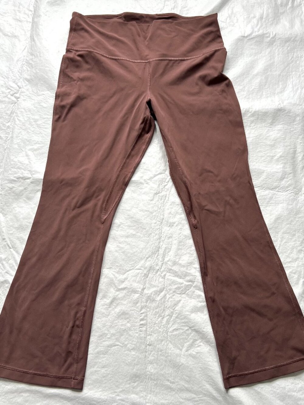 Lululemon pants Align High-Rise Mini-Flared 28" Dark Oxide brown size 14 nulu
